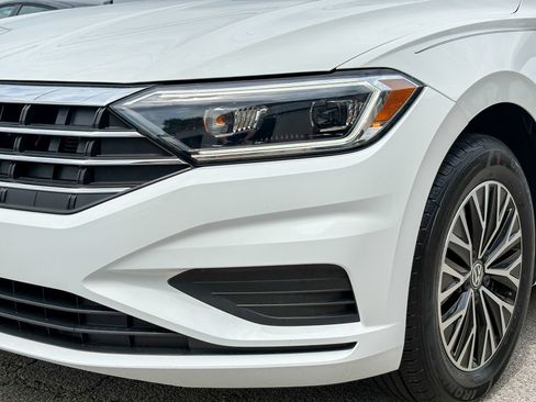 Used 2019 Volkswagen Jetta SEL FWD image 6