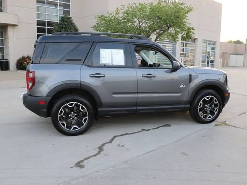 Used 2025 Ford Bronco Sport Outer Banks w/ Outer Banks Tech Package+ AWD/4WD image 7