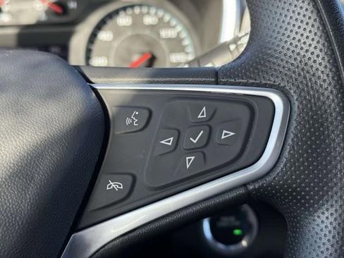 Certified 2023 Chevrolet Equinox LS w/ Driver Confidence II Package image 21