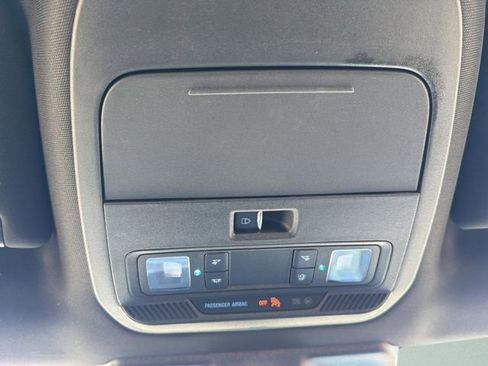 Used 2022 Ford F150 XLT w/ Equipment Group 302A High image 30