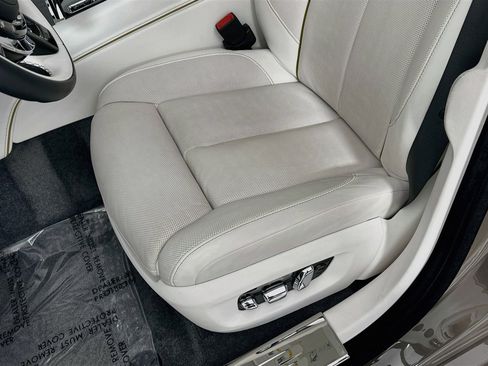 Certified 2026 Rolls-Royce Ghost AWD/4WD image 19