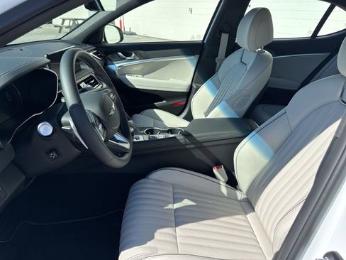 Used 2026 Genesis G70 3.3T Sport Prestige image 23