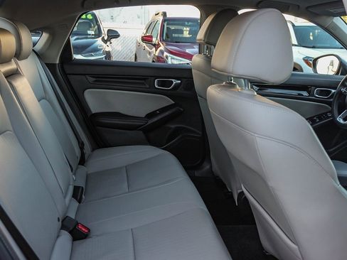 Used 2024 Honda Civic EX-L image 17