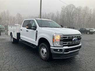 New 2026 Ford F350 XL w/ XL Chrome Package video 3