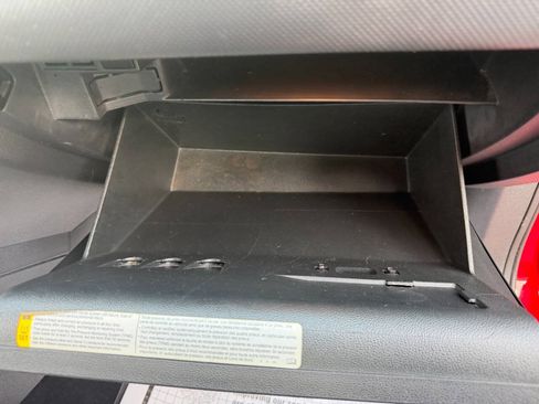 Used 2012 Volkswagen Jetta SE FWD image 41