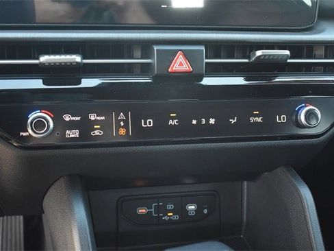 New 2026 Kia Sportage X-Line image 27