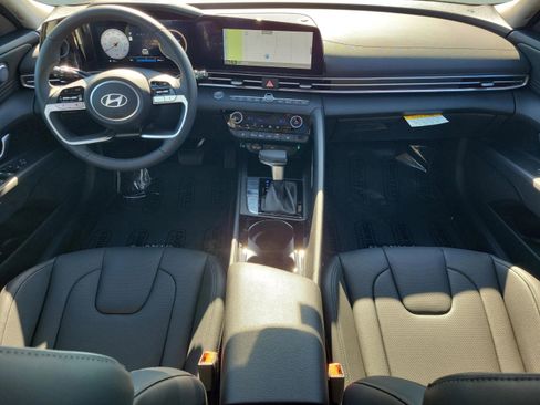 New 2026 Hyundai Elantra Limited image 4