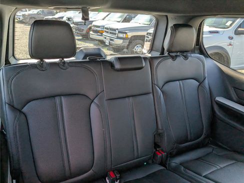 New 2026 Jeep Grand Wagoneer Limited AWD/4WD image 8