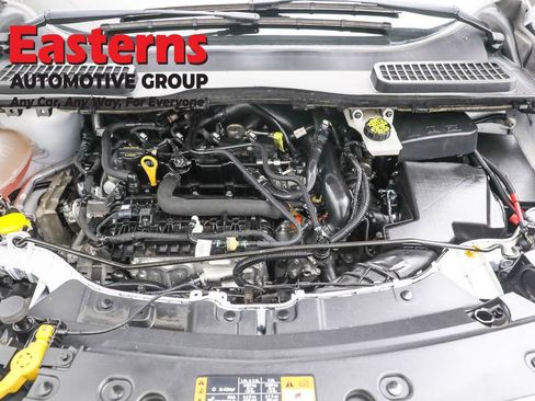 Used 2019 Ford Escape SE image 7