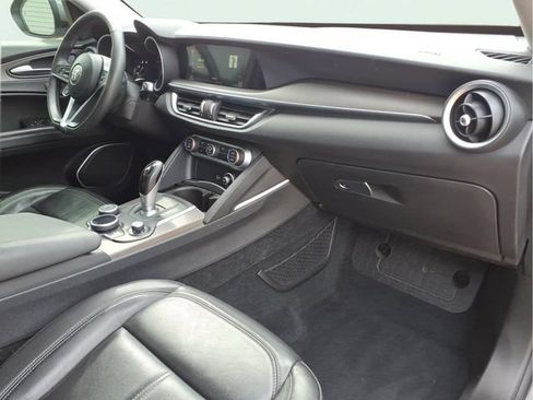 Used 2019 Alfa Romeo Stelvio Ti AWD/4WD image 24