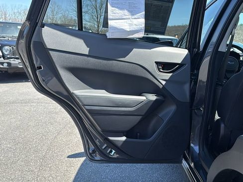 Certified 2024 Subaru Crosstrek 2.0i Premium image 24