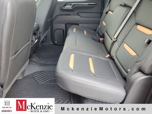 New 2026 GMC Sierra 1500 AT4 w/ AT4 Premium Package AWD/4WD image 21