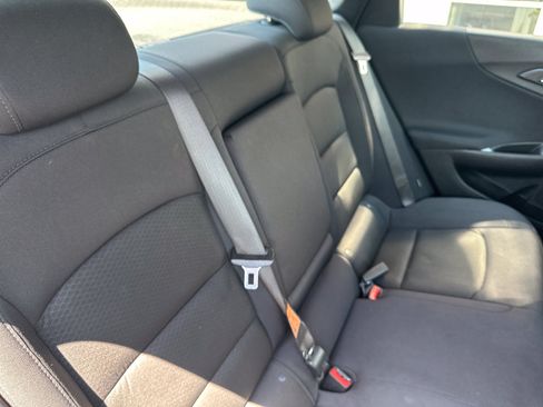Used 2023 Chevrolet Malibu LT FWD image 27