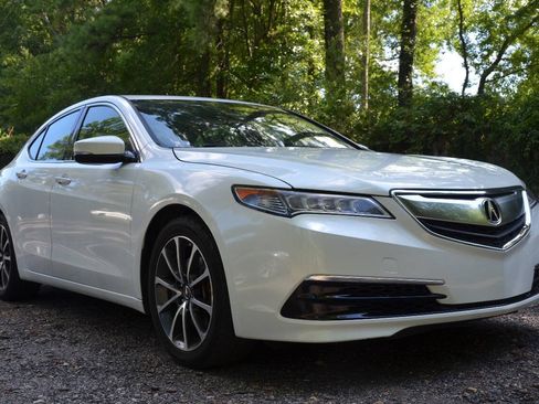 Used 2016 Acura TLX V6 FWD image 4