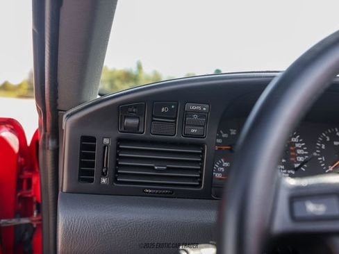 Used 1991 Mercury Capri XR2 image 27