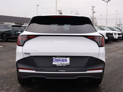 New 2026 Kia Sportage EX image 5