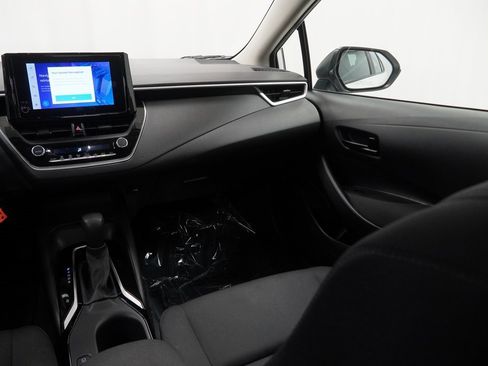 Used 2023 Toyota Corolla LE image 26