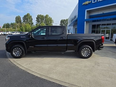 Used 2021 GMC Sierra 1500 AT4 w/ Off-Road Performance Package image 2