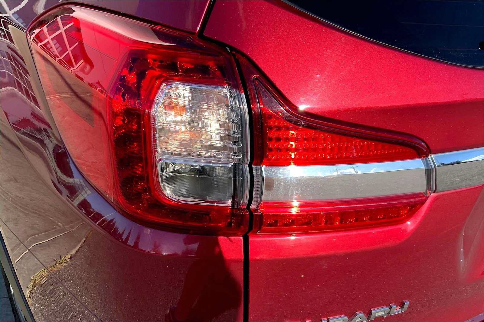 Used 2019 Subaru Ascent Limited AWD/4WD image 28