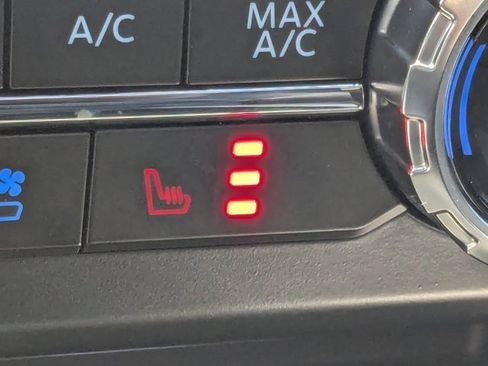 Used 2024 Ford F350 Lariat w/ Lariat Ultimate Package image 24