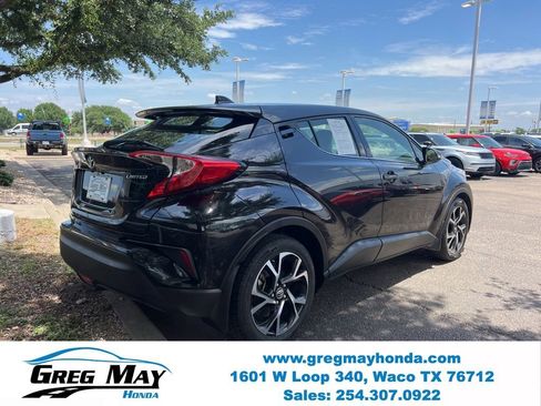Used 2019 Toyota C-HR Limited FWD image 7