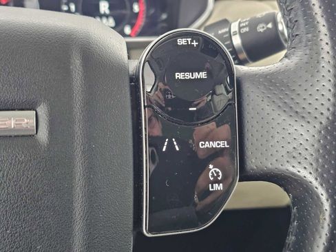 Used 2020 Land Rover Range Rover Sport HSE image 28