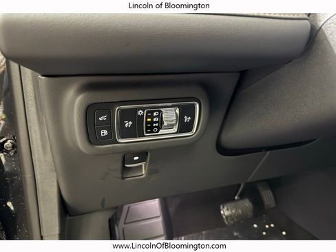 New 2026 Lincoln Nautilus Premier w/ Equipment Group 102A image 28