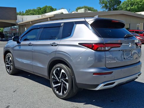 Used 2024 Mitsubishi Outlander SE AWD/4WD image 6