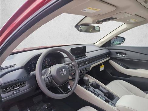 New 2025 Honda Accord SE image 3