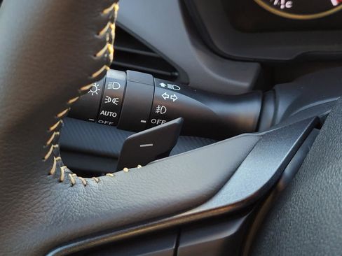 Certified 2025 Subaru Crosstrek 2.5i Sport w/ Crosstrek Mirror Package image 27