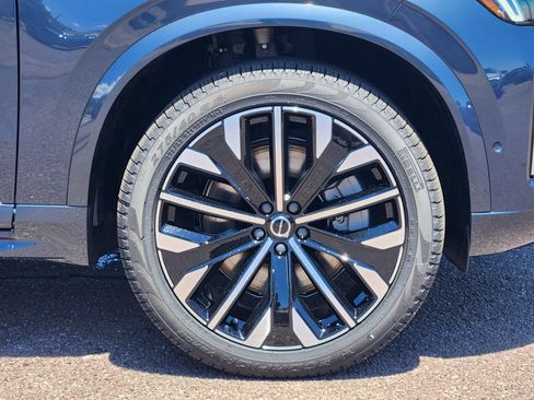 New 2026 Volvo XC90 T8 Plus w/ Protection Package AWD/4WD image 30