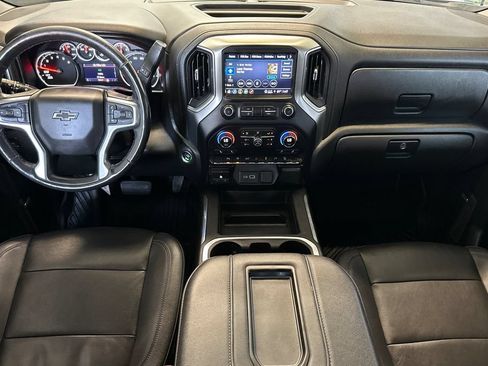 Used 2021 Chevrolet Silverado 1500 LT Trail Boss w/ Convenience Package II AWD/4WD image 13
