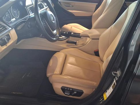 Used 2017 BMW 330i xDrive Sedan AWD/4WD image 16