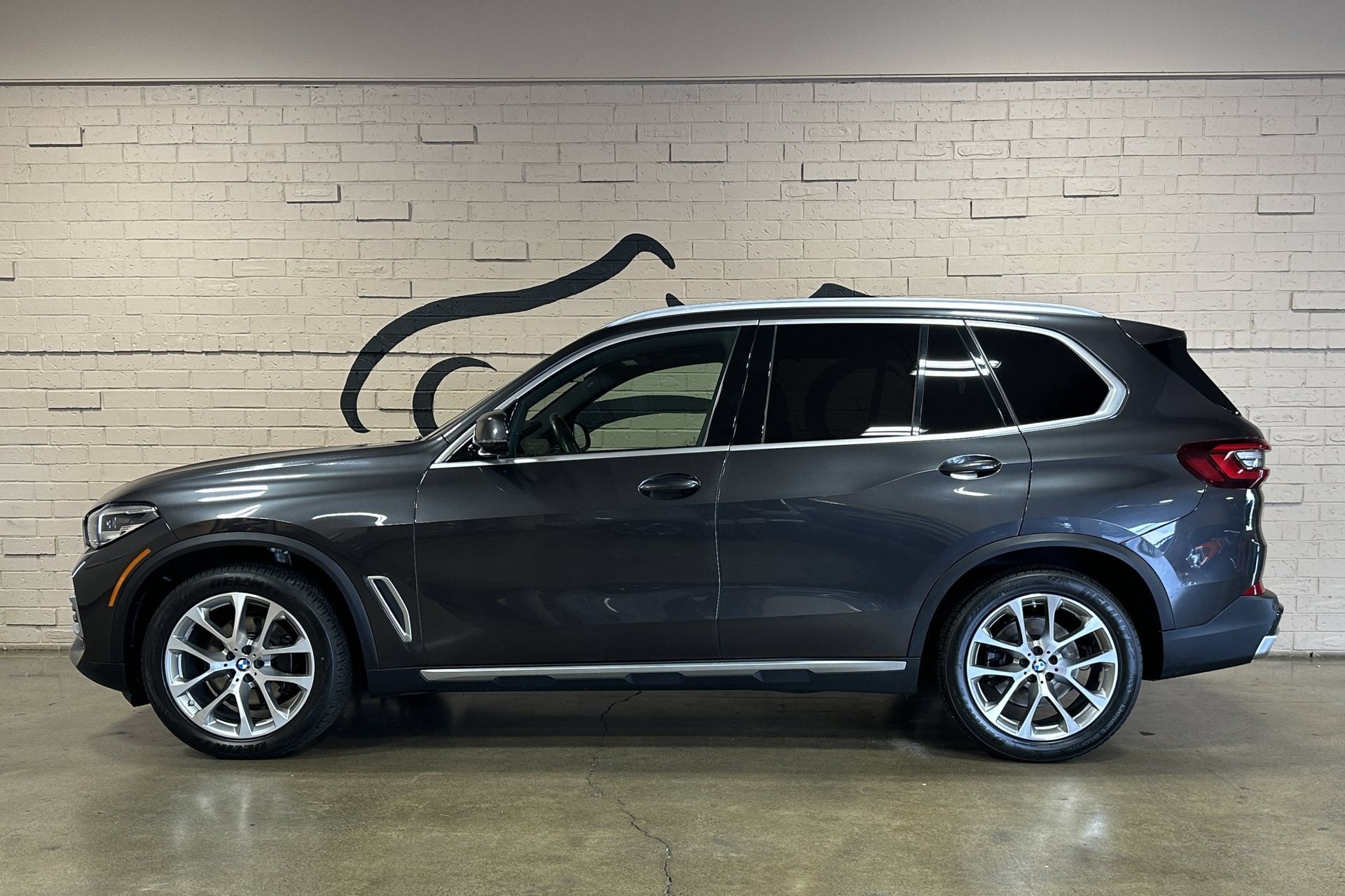 Used 2021 BMW X5 xDrive40i AWD/4WD image 9