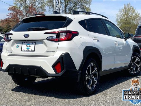 Certified 2024 Subaru Crosstrek 2.0i Premium image 14