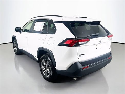 Used 2025 Toyota RAV4 LE image 5