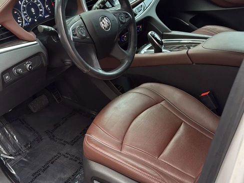 Used 2021 Buick Enclave Avenir w/ Avenir Technology Package image 26