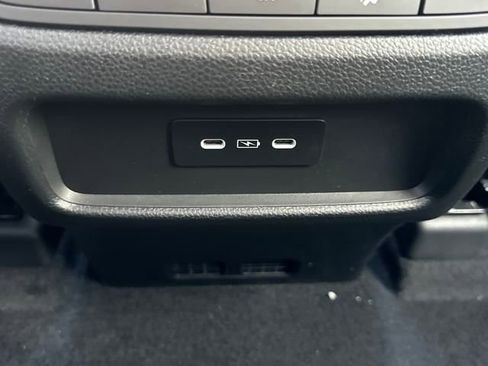 New 2025 Honda Pilot Touring image 18