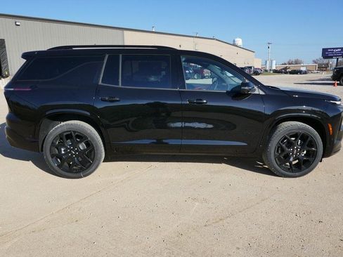 New 2026 Chevrolet Traverse RS image 2