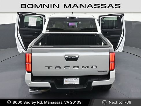 Used 2026 Toyota Tacoma Limited AWD/4WD image 45