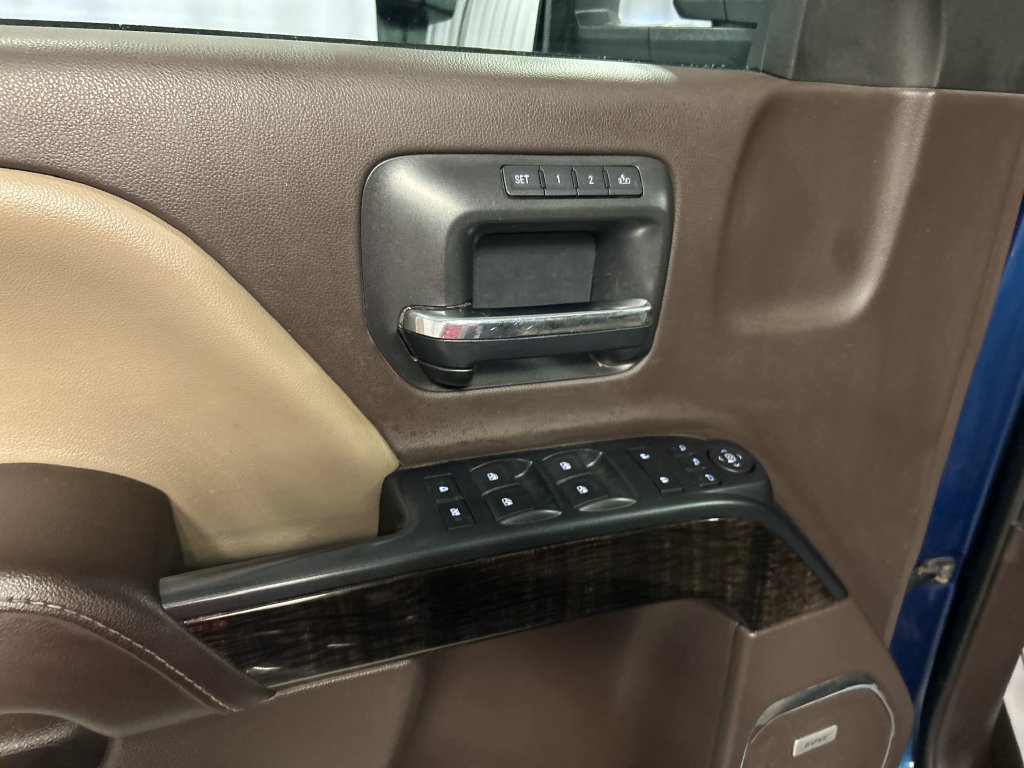 Used 2016 GMC Sierra 3500 Denali w/ Duramax Plus Package AWD/4WD image 12