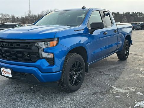 Certified 2023 Chevrolet Silverado 1500 Custom w/ LPO, Dark Essentials Package image 3