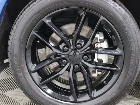 Used 2025 Dodge Durango GT AWD/4WD image 37