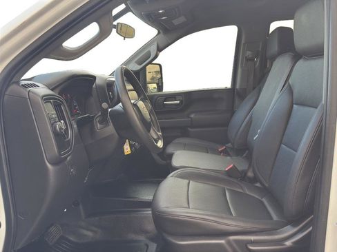 Used 2023 Chevrolet Silverado 2500 W/T w/ WT Fleet Convenience Package image 7