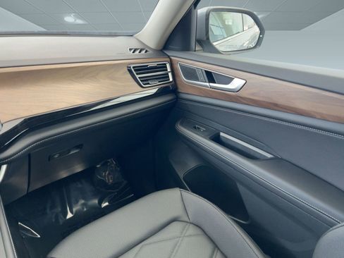 New 2026 Volkswagen Atlas SE image 27