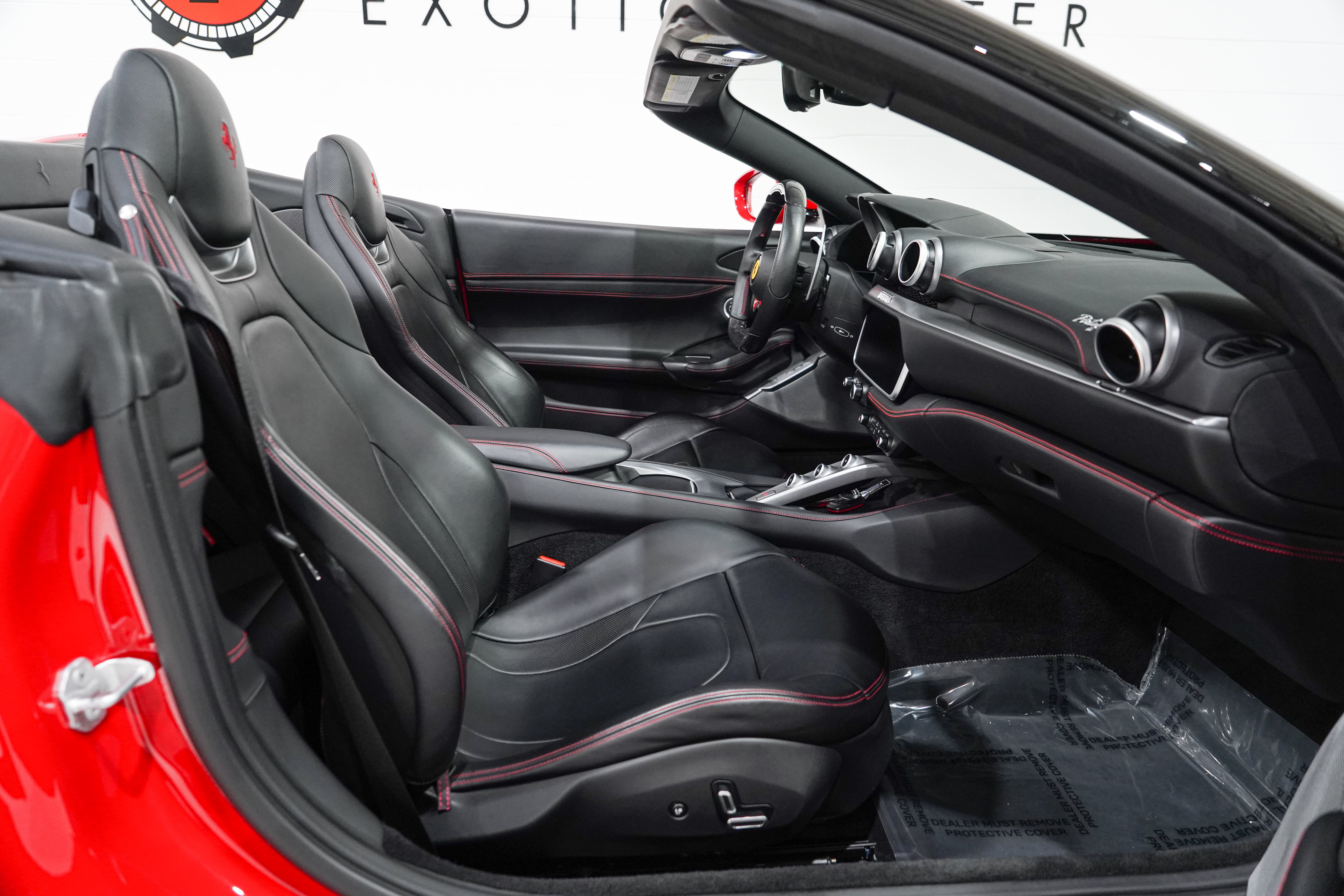 Used 2019 Ferrari Portofino RWD image 15