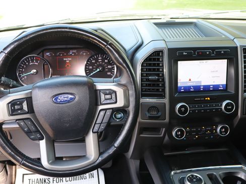 Used 2021 Ford Expedition Max XLT RWD image 19