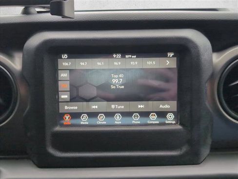 Used 2022 Jeep Wrangler Unlimited Sport image 12