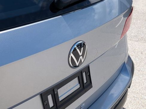 Certified 2023 Volkswagen Taos S FWD image 15