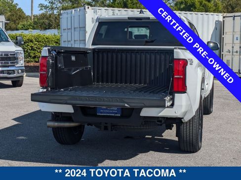 Used 2024 Toyota Tacoma TRD Sport image 13